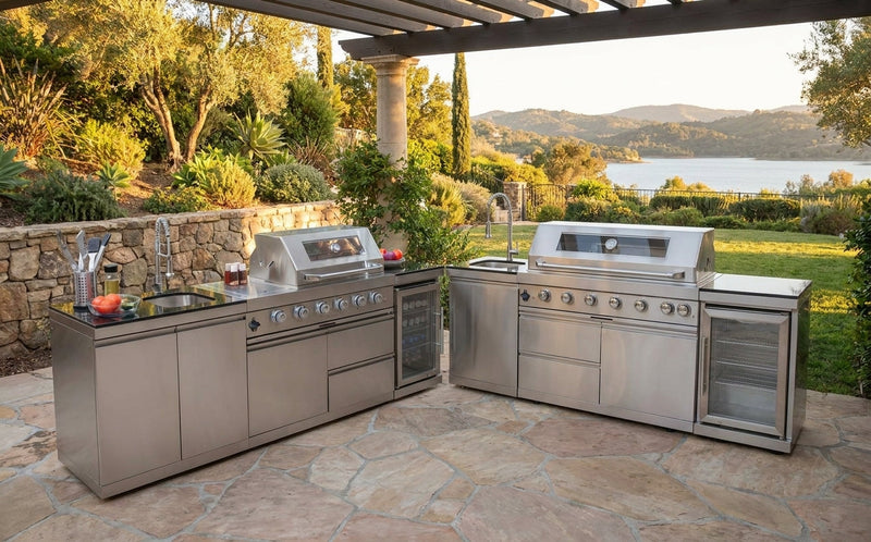 Outdoor Kitchens
